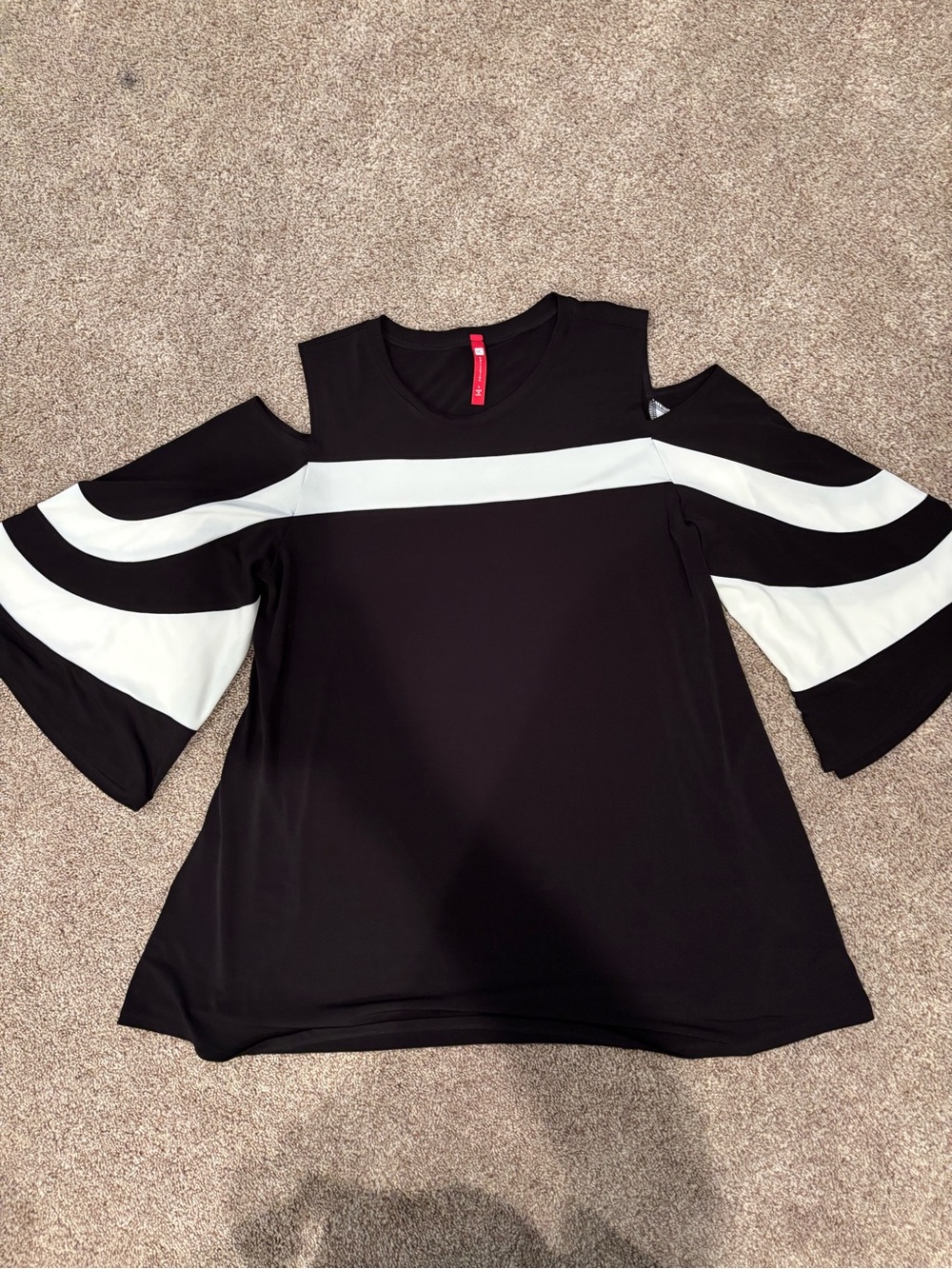 IC COLLECTION Black and White Cold-Shoulder Tunic with Striped Sleeves